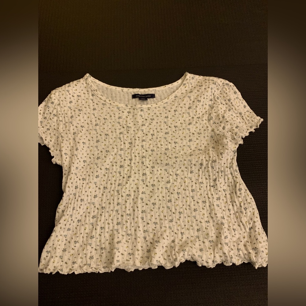 American Eagle baby tee size small